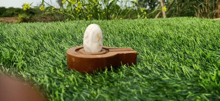 Narmadeshwar white Shivling Plain Jaldhari 