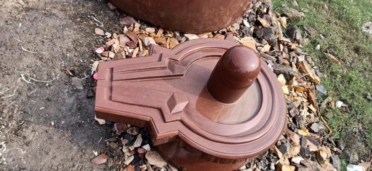 Akhand Shivling Damru Shape Jaldhari