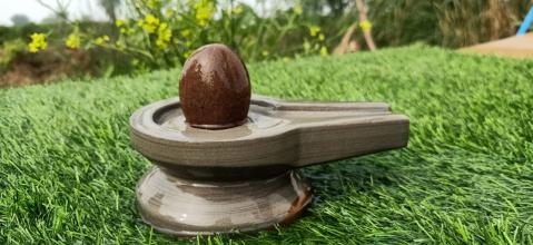Natural Stones Shivling And Damru Shape Jaldhari